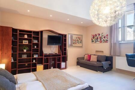 Charming Flat In The Center Apartment Budapest Ngoại thất bức ảnh