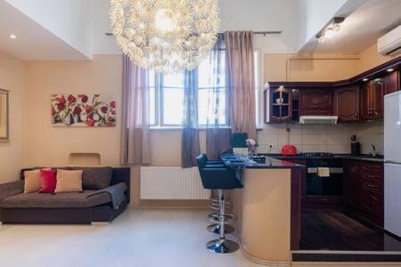 Charming Flat In The Center Apartment Budapest Ngoại thất bức ảnh