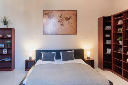 Charming Flat In The Center Apartment Budapest Ngoại thất bức ảnh
