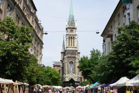 Charming Flat In The Center Apartment Budapest Ngoại thất bức ảnh